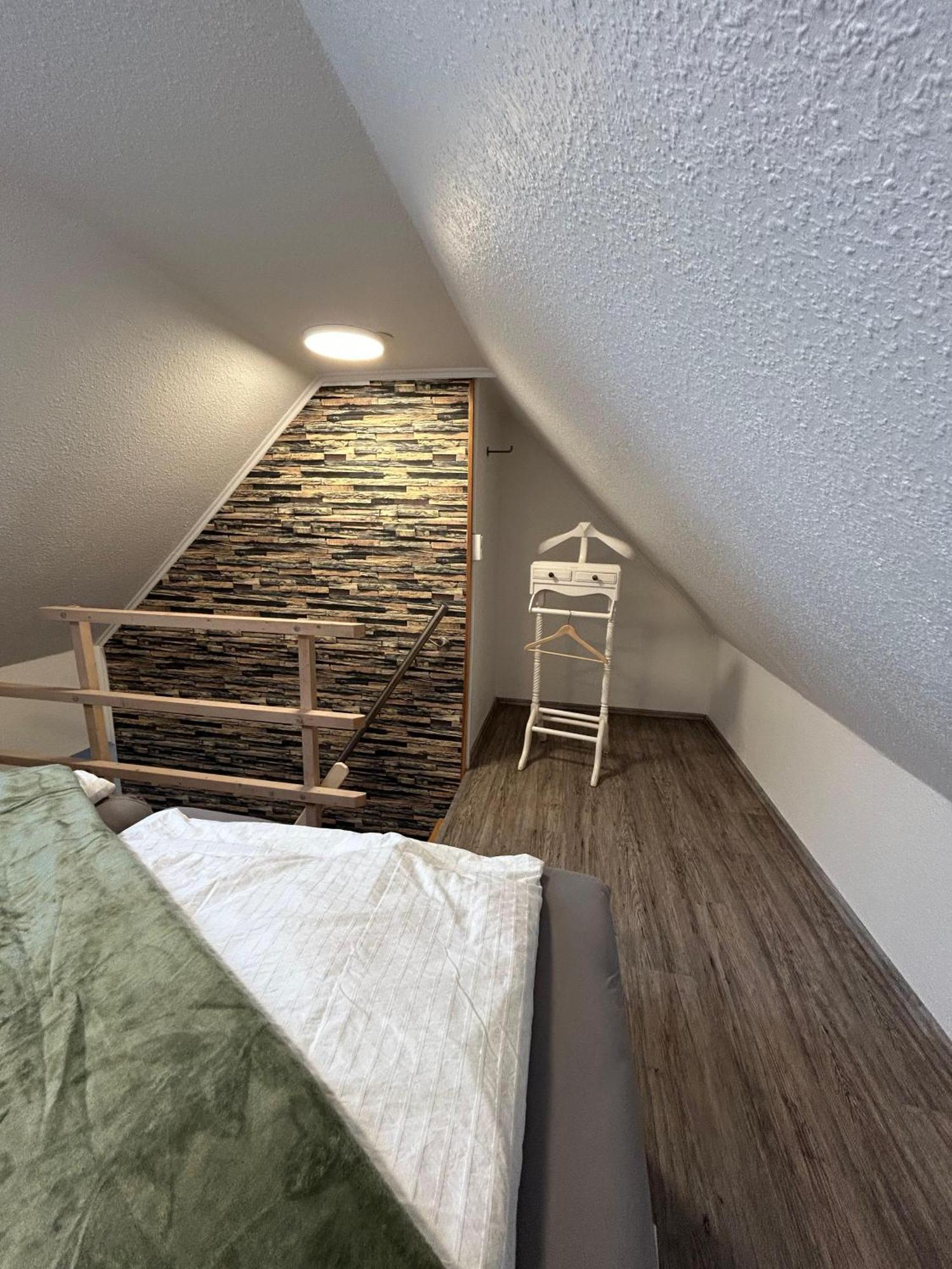 Gemuetliche Maisonette-Wohnung In Sankt Augustin Menden ภายนอก รูปภาพ
